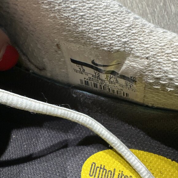 Nike Air Max Courtballistec 3.3 Mens Sz 13 Rafa Nadal Green White Sneakers - Picture 11 of 13